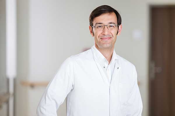 Dr. Georgios Kolios - Facharzt für Plastische, Rekonstruktive und Ästhetische Chirurgie